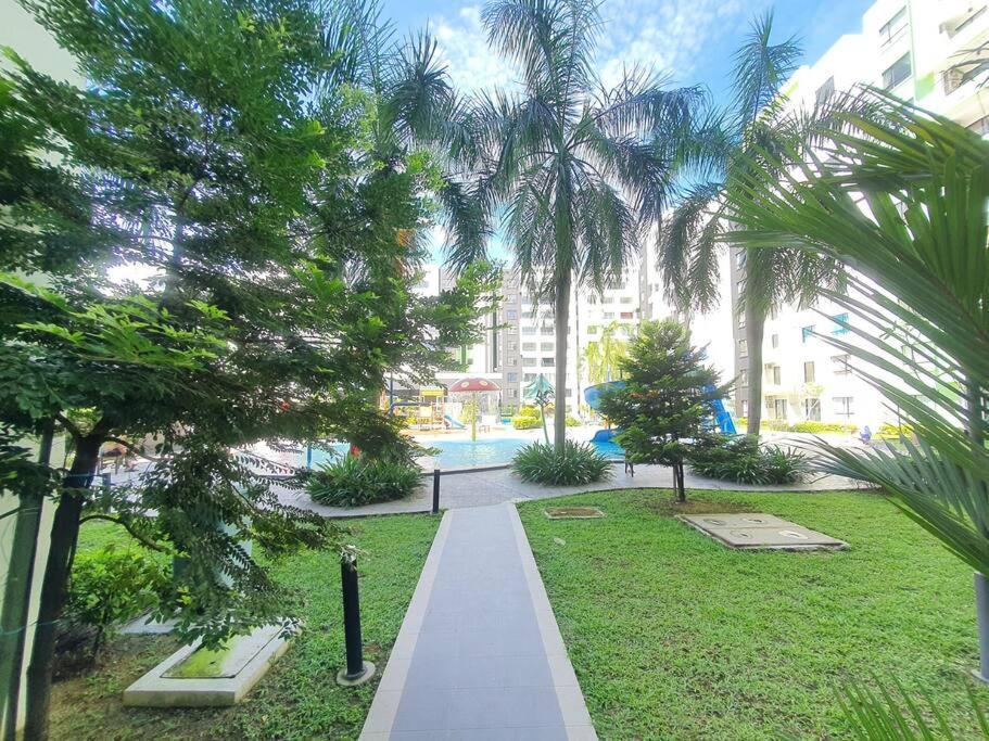 Manhattan Condo Ipoh With Water Park And Pool View Luaran gambar