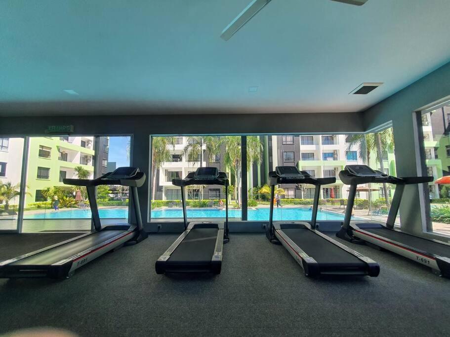Manhattan Condo Ipoh With Water Park And Pool View Luaran gambar