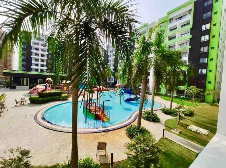 Manhattan Condo Ipoh With Water Park And Pool View Luaran gambar